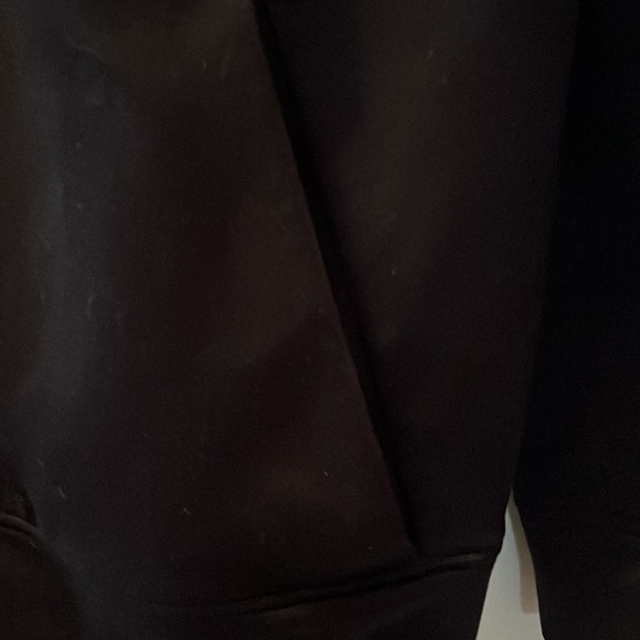 UA Jacket - Picture 2 of 4